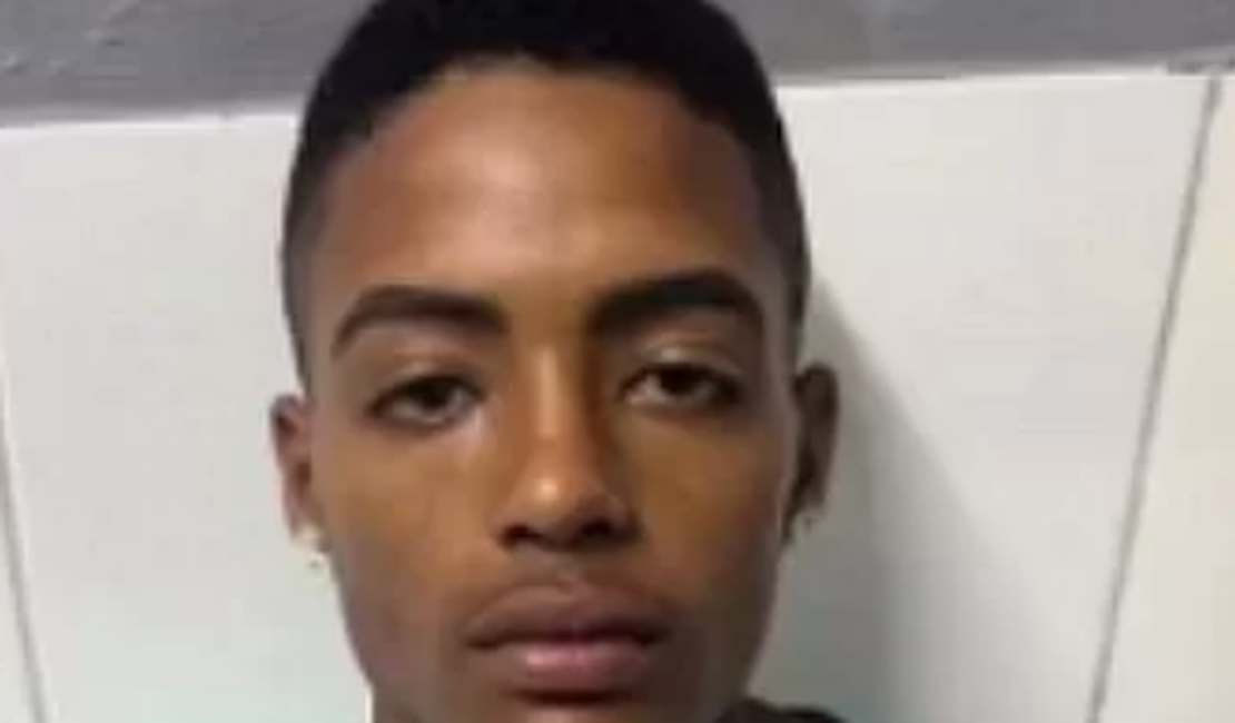 Criminoso em carro mata jovem de 18 anos a tiros em Pernambuco