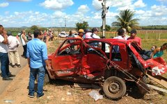 Veículo de vítimas fatais de acidente na AL 220