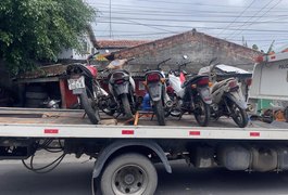 PM flagra desmanche de veículos durante ocorrência de furto no Feitosa, em Maceió