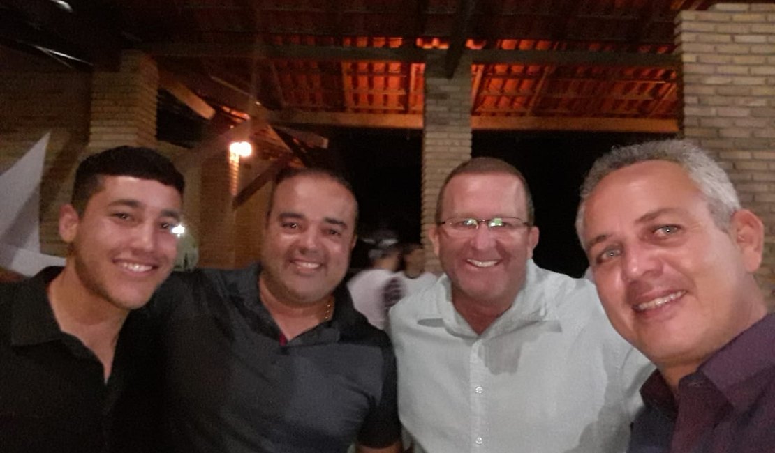 Jantar Dançante marca passagem do Dia dos Corretores de Imóveis