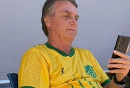 Bolsonaro é colocado em prisão domiciliar por Alexandre de Moraes, após violar restrições nas redes sociais