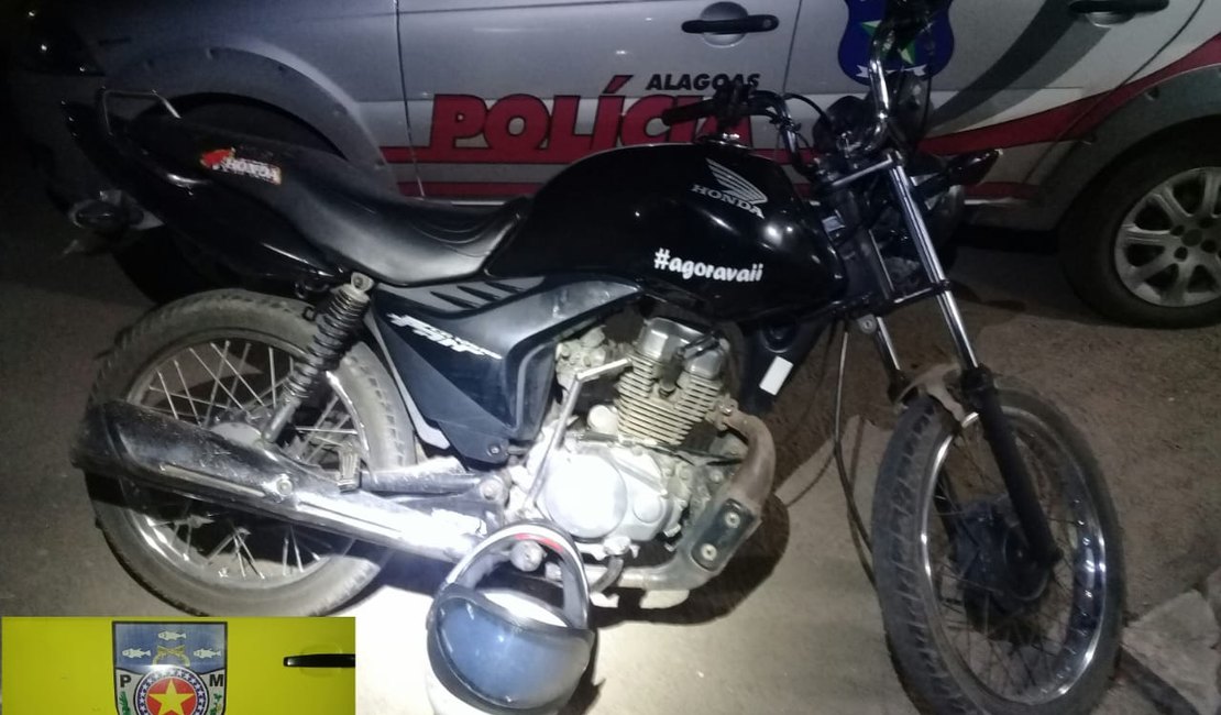Polícia apreende adolescente suspeito de furtar motocicleta e recupera veículo