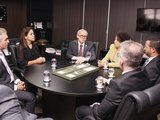 Corregedor-geral eleito, Fábio Ferrario recebe representantes da Arpen em reunião de transição