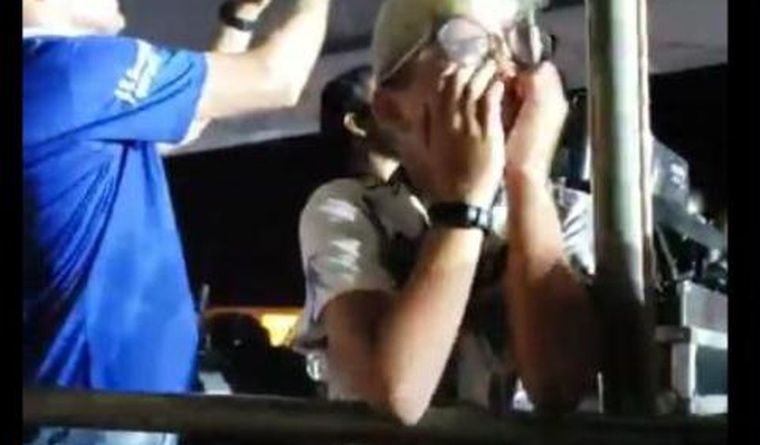 Banda Sorriso Maroto compartilha vídeo de menino arapiraquense emocionado em show