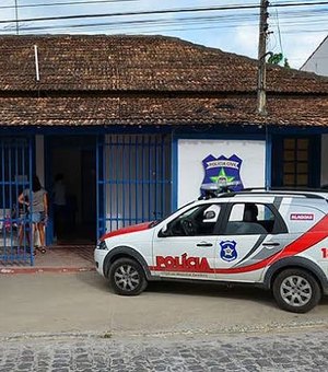 Criminosos assaltam R$ 2.200 de segurança de empresa, em Alagoas