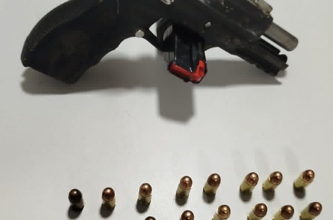 2ª Companhia Prende Indivíduo Por Importunação Sexual e Porte Ilegal de Arma Na Ilha da Croa, Em Barra de Santo Antônio