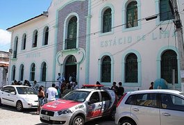 Corpo de jovem é encontrado decapitado no Santa Amélia, em Maceió