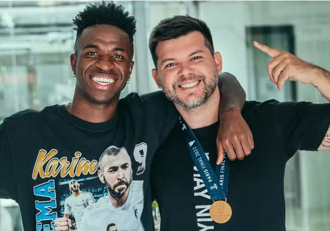 Assessor de Vini Jr e Paquetá é baleado em tentativa de latrocínio no Rio de Janeiro