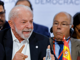 PT celebra áudios de Flávio, prepara bombardeio nas redes sociais e quer viralizar ‘BolsoMaster’