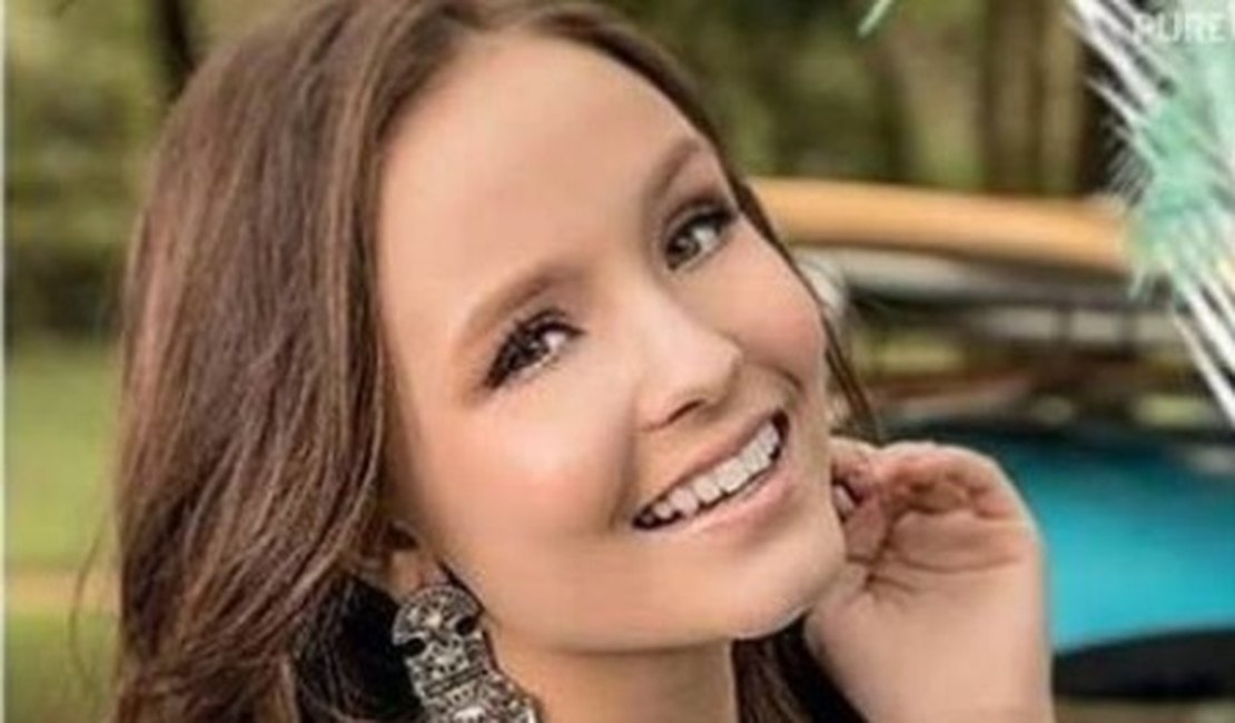 Colunista alfineta Larissa Manoela: ‘Alguém deveria colocar um freio’