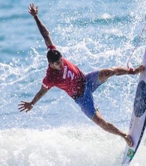 Medina e Italo despacham rivais e vão às quartas no surfe masculino