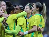 Seleção feminina encara Estados Unidos esta noite em São Paulo