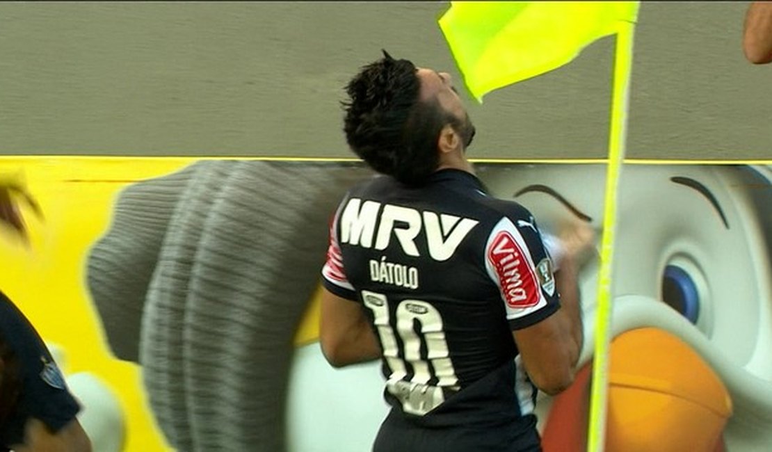 Flamengo é goleado em Minas e se distancia do G-4