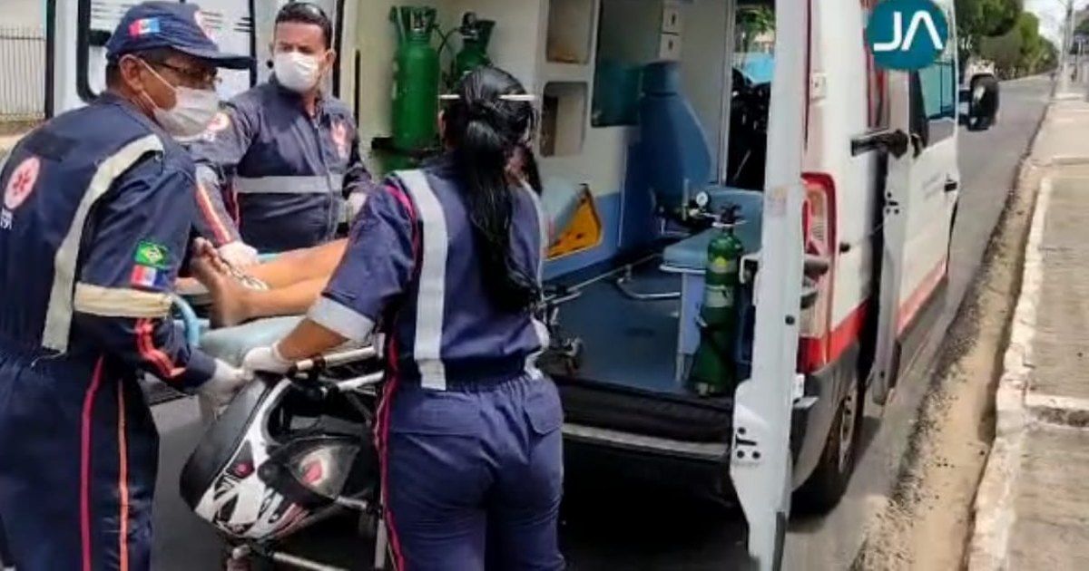 Vídeo Motociclista Fica Ferida Ao Cair Em Quebra Molas Sem Sinalização