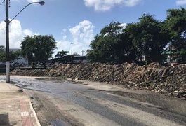 Prefeitura de Maceió é autuada por volume de resíduos nas margens do Salgadinho