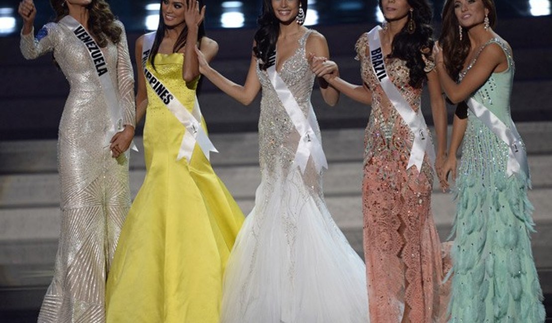 Miss Brasil Jakelyne Oliveira ficou em quinto lugar no Miss Universo