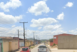 Condutor sofre ferimento grave na cabeça em colisão com carro no bairro Massaranduba