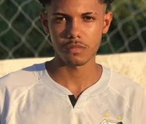 Homem invade vestiário de campo de futebol e mata jovem com tiros na cabeça em Maragogi