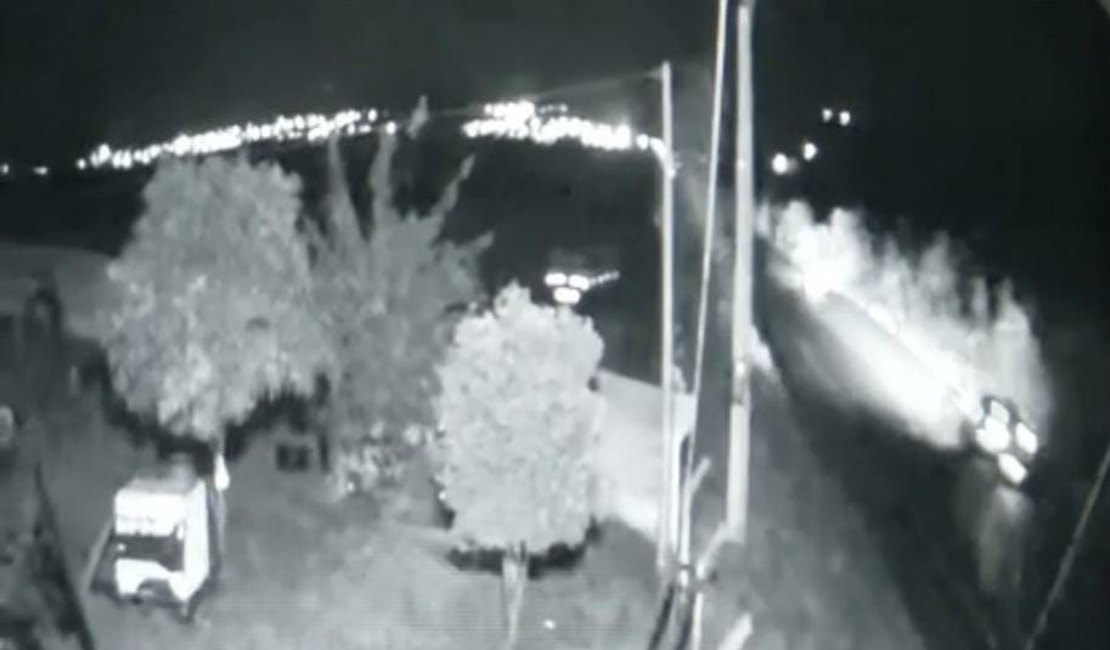 Vídeo mostra momento exato da colisão que deixou duas jovens mortas na AL-220