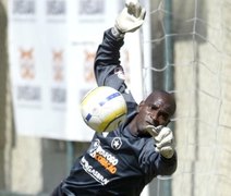 Max ex-goleiro do Vila Nova e Botafogo morre no Rio de Janeiro