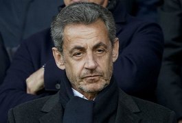 Ex-presidente francês Sarkozy começa a cumprir pena de cinco anos