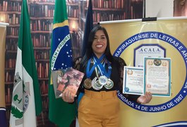 Presidente da Acala Arapiraca recebe premiações e título de Doutora Honoris Causa