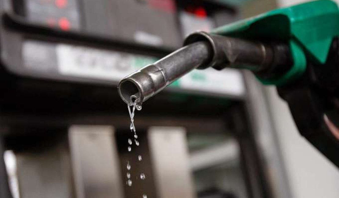 Petrobras decide aumentar preço da gasolina e do diesel