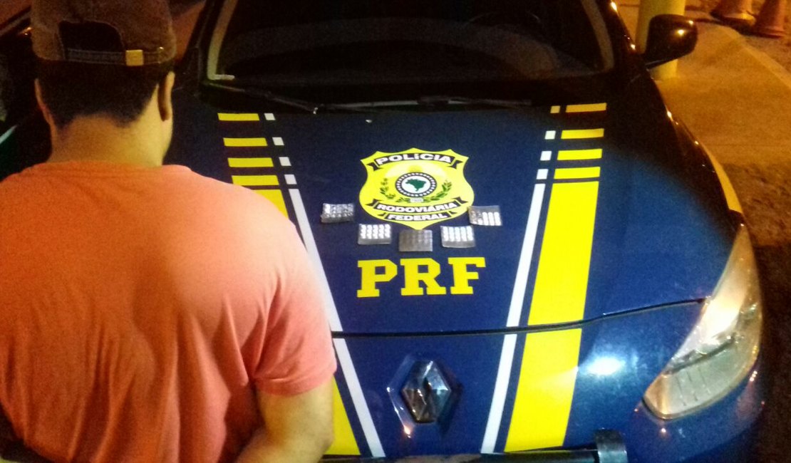 Caminhoneiro é flagrado com comprimidos de rebite e detido pela PRF, na BR 101