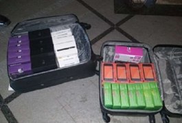 Adolescente é apreendido com 57 celulares após passar a noite em supermercado