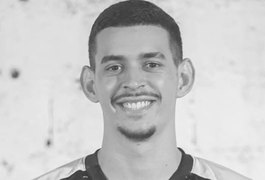 Jovem perde controle de moto e morre ao colidir em placa, entre Junqueiro e São Sebastião