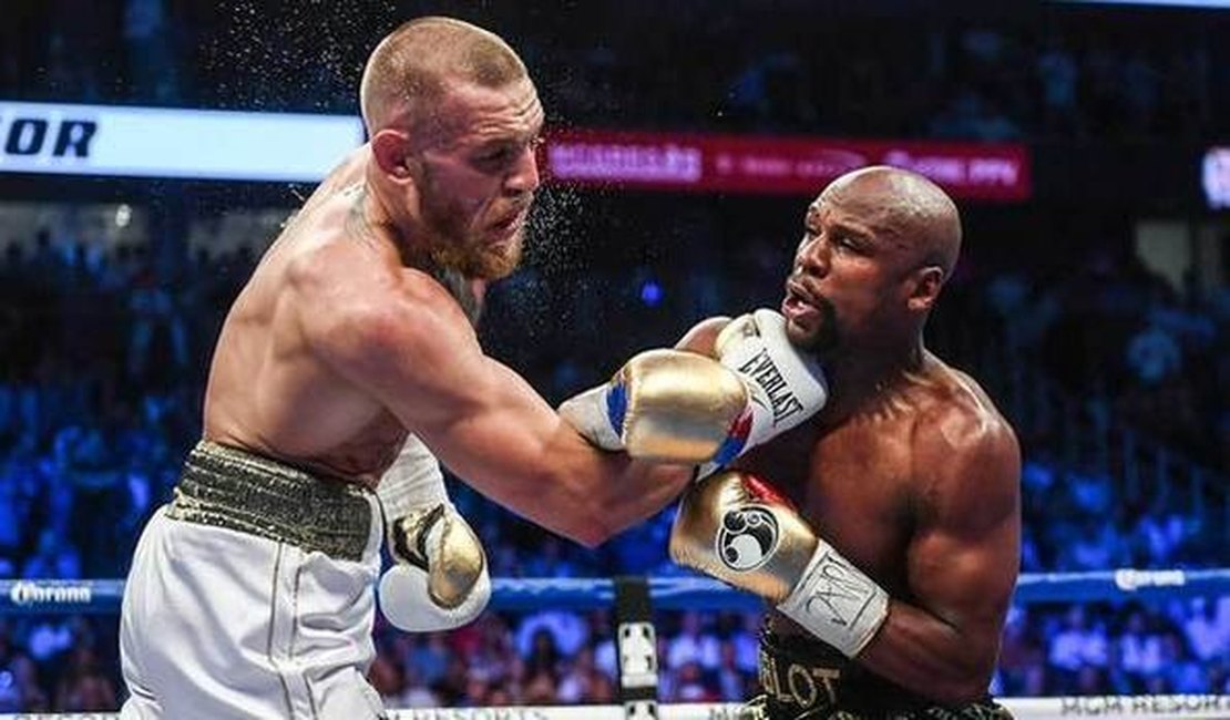 Mayweather não dá chance a McGregor, nocauteia e mantém cartel perfeito em superluta