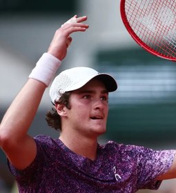 João Fonseca crava segunda vitória no Torneio de Wimbledon, em Londres