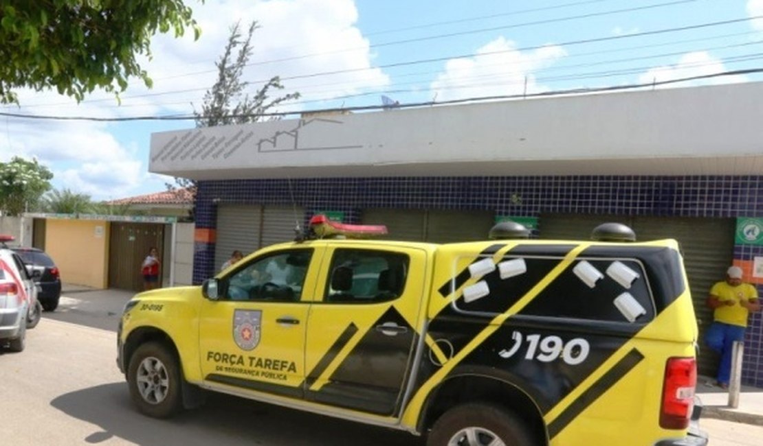 Jovem de 22 anos mata mulher de 33 com golpes de arma branca no interior de Alagoas