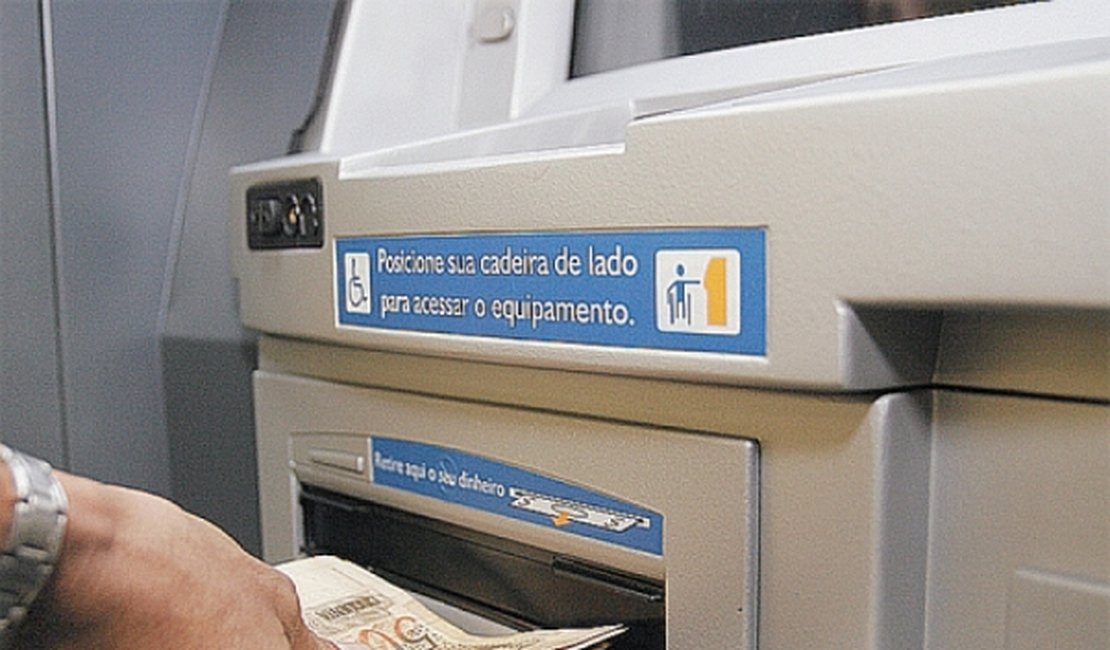 Salários de novembro são liberados nesta quarta-feira (11)