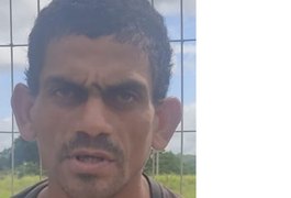 Câmera mostra ação sorrateira de homem que está arrombando casas em Arapiraca