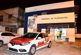 Após anunciar assalto dentro de ônibus, suspeito é espancado, em AL