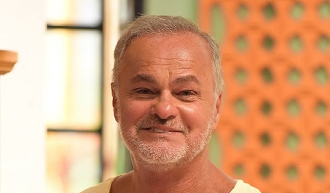 Ator Kadu Moliterno é hospitalizado após ser atropelado