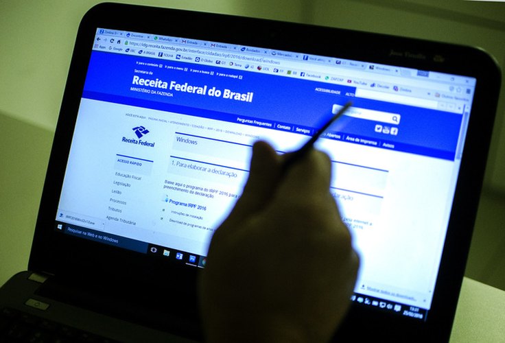 Receita libera hoje consulta ao segundo lote de restituição do IR 2018