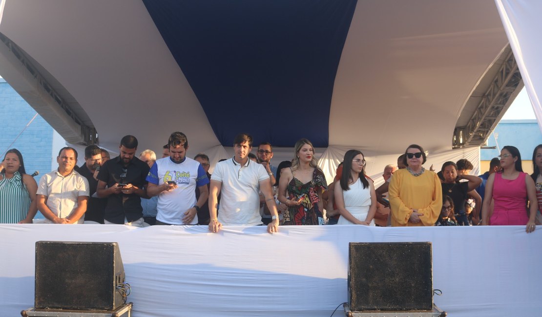 Vídeo. Com desfile cívico e shows artísticos, Coité do Noia celebra 61 anos de emancipação política