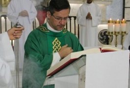 Leia a carta do Padre Antenor explicando seu afastamento da Paróquia o Bom Conselho de Arapiraca