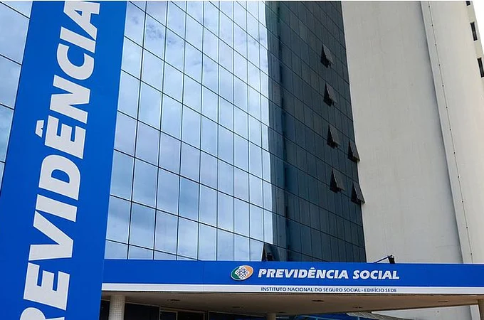 Justiça libera R$ 2,8 bilhões para pagar atrasados do INSS; veja quem recebe