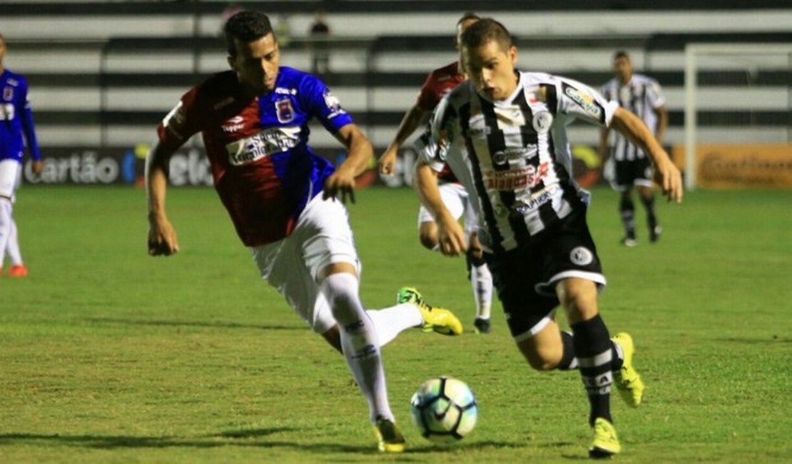 ASA e Paraná ficam no zero e deixam para resolver a parada em Curitiba