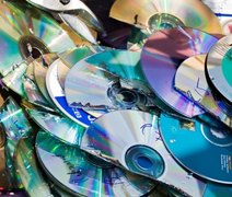 CDs e DVDs antigos podem descontaminar a água do esgoto