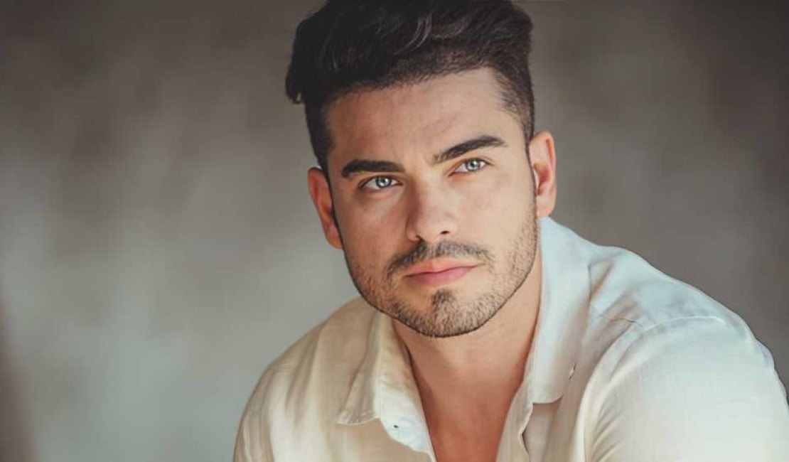 Ator Sidney Sampaio destrói quarto e pula da janela de hotel