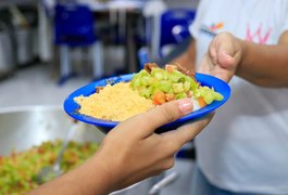 Seduc divulga novo cardápio da alimentação escolar com produtos da agricultura familiar; confira