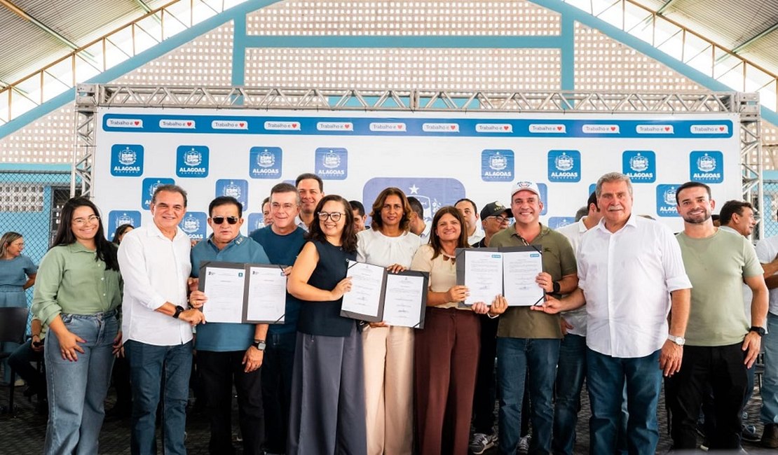 Governo do Estado investe mais de R$ 50 milhões em Pariconha e autoriza início da Rodovia do Moxotó