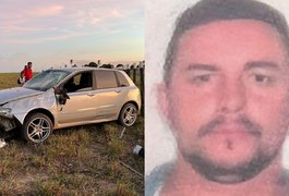 Motorista é arremessado para fora de carro em capotamento e morre na AL-110, em São Sebastião