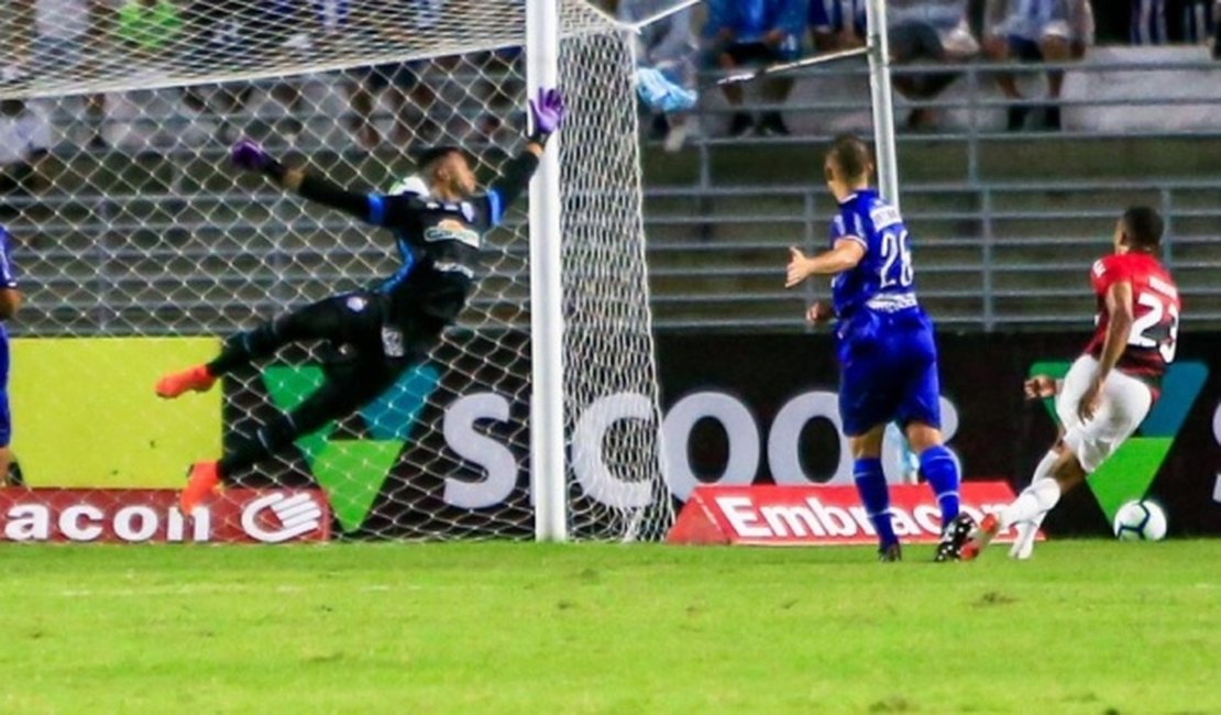 CSA é goleado dentro de casa por 4 a 0 pelo Athletico Paranaense