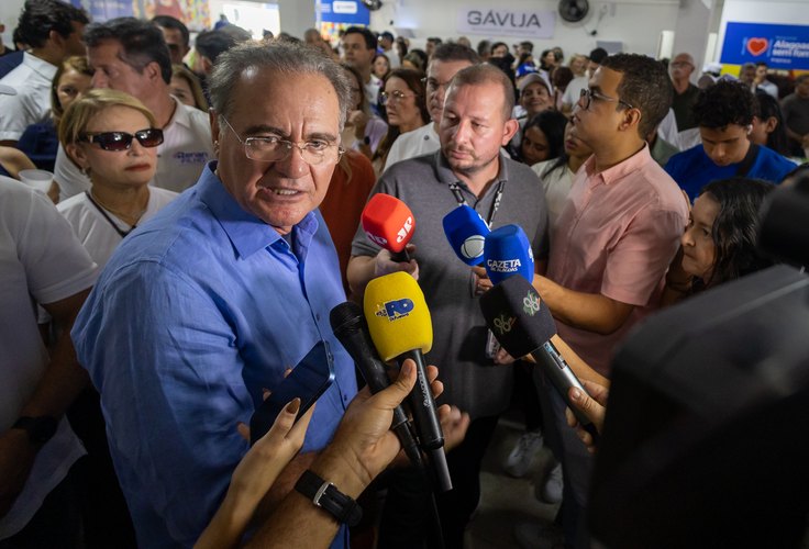 Renan Calheiros apresenta projeto para proteger fundos previdenciários após caso dos R$ 117 milhões do Iprev de Maceió