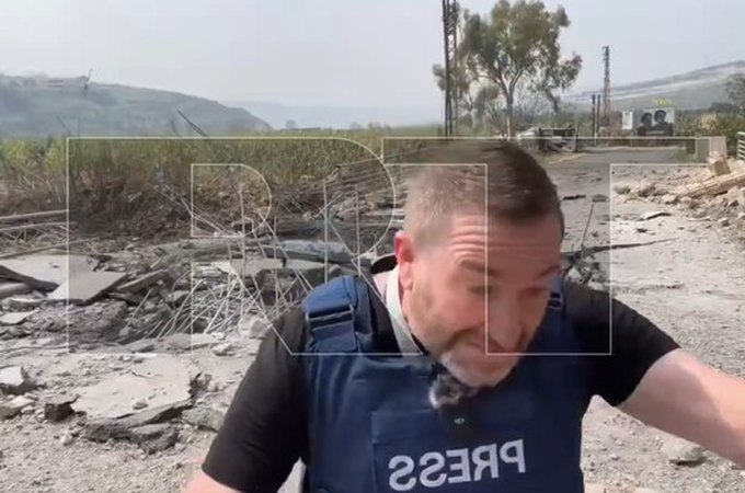 Repórter escapa por pouco de míssil durante transmissão no sul do Líbano